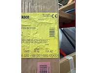 Vasco - designradiator 2200x96x295 mm - afbeelding 5 van  5