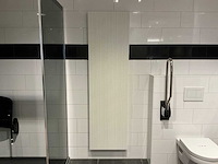 Vasco - designradiator 51,5 x 180 cm - afbeelding 2 van  7