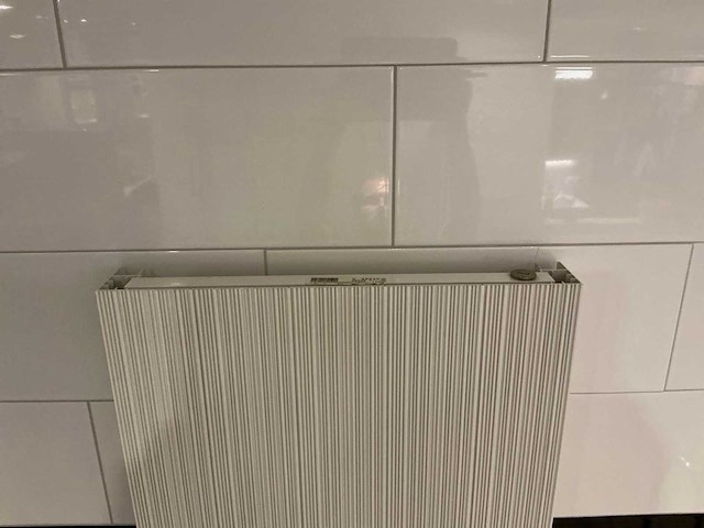 Vasco - designradiator 51,5 x 180 cm - afbeelding 7 van  7