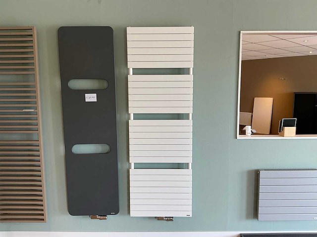 Vasco - designradiator 60 x 184 cm - afbeelding 2 van  8