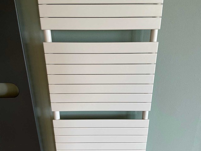 Vasco - designradiator 60 x 184 cm - afbeelding 5 van  8