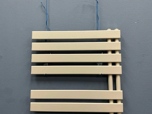 Vasco - galv - designradiator 143,6 cm - afbeelding 4 van  9