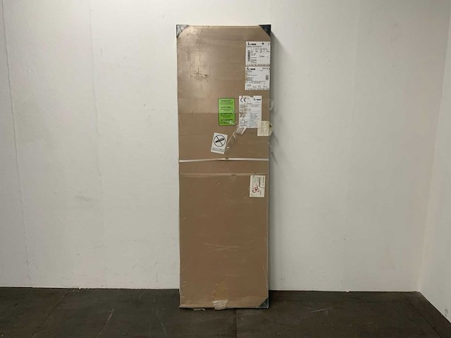 Vasco - niva - designradiator 52 x 182 cm - afbeelding 3 van  5