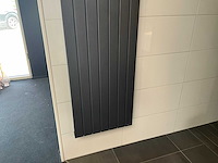 Vasco - viola - designradiator 50 x 180 cm - afbeelding 2 van  4