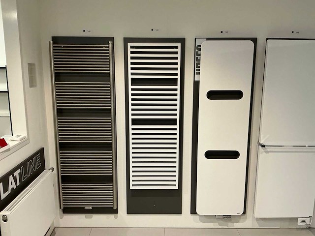 Vasco arche bath designradiator - afbeelding 1 van  4