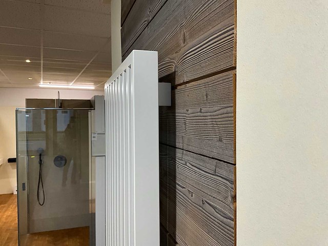 Vasco arche plus verticale designradiator - afbeelding 3 van  5
