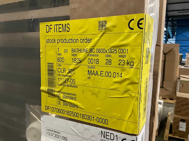 Vasco bathline bc designradiator 60x182,5cm - afbeelding 2 van  4