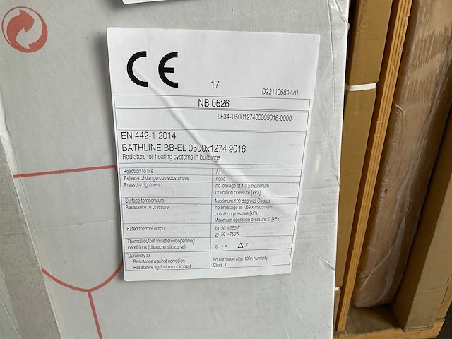 Vasco bathline designradiator elektrisch 127x50 cm - afbeelding 4 van  5