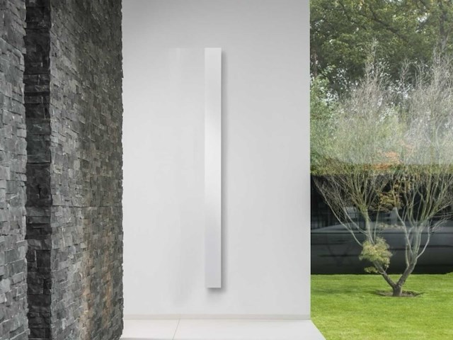 Vasco beams mono designradiator 200x15 wit fijn structuur - afbeelding 1 van  10