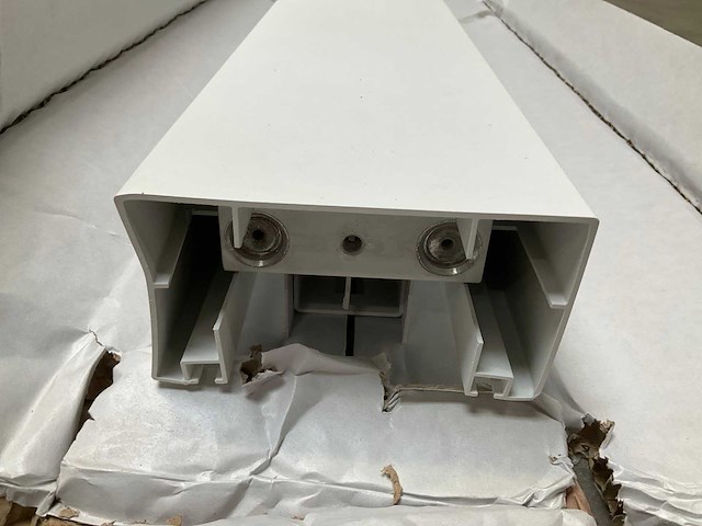 Vasco beams mono designradiator 200x15 wit fijn structuur - afbeelding 4 van  10