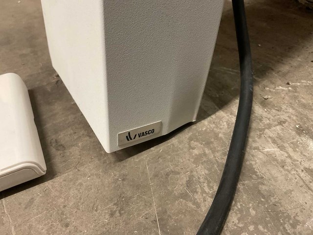 Vasco beams mono-el 0150x1800 elektrische designradiator - afbeelding 4 van  7