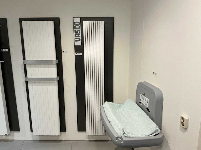 Vasco carre plus verticale designradiator - afbeelding 2 van  4