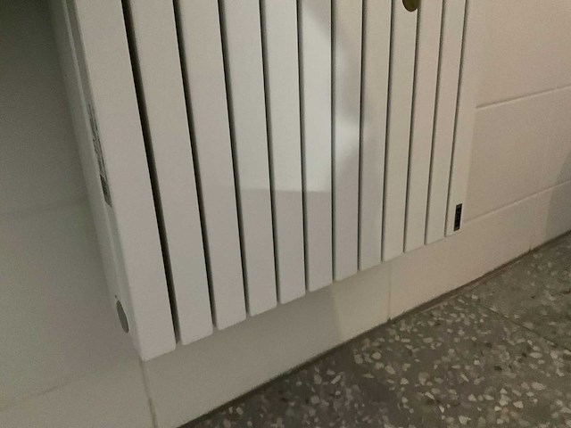 Vasco carré verticale designradiator - afbeelding 4 van  6