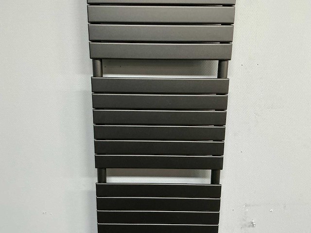 Vasco designradiator 180,5x50 cm - afbeelding 11 van  13