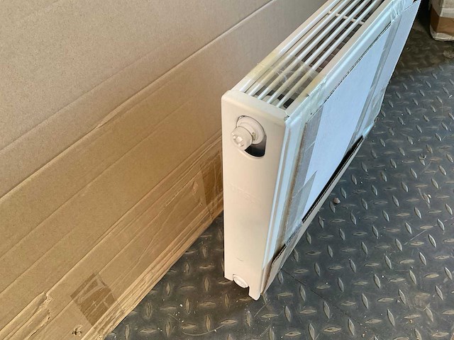 Vasco designradiator - afbeelding 2 van  2