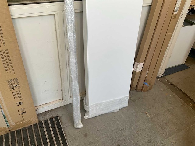 Vasco elektrische designradiator epanel 40x180cm - afbeelding 7 van  8