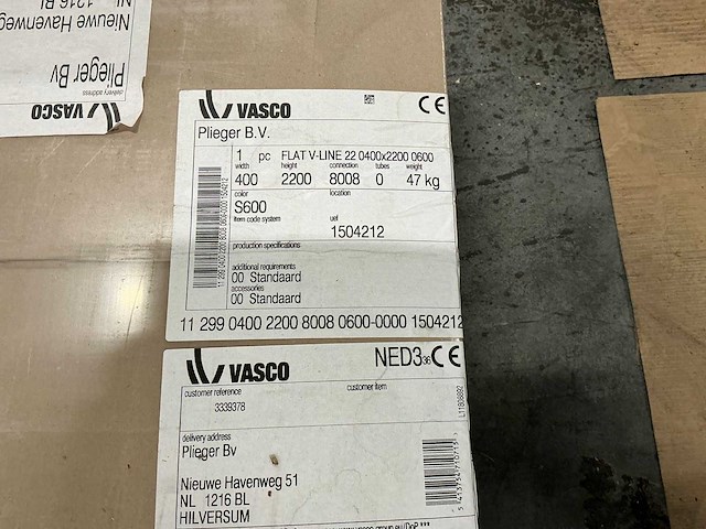 Vasco flat-v-line designradiator 400x2200mm - afbeelding 4 van  5