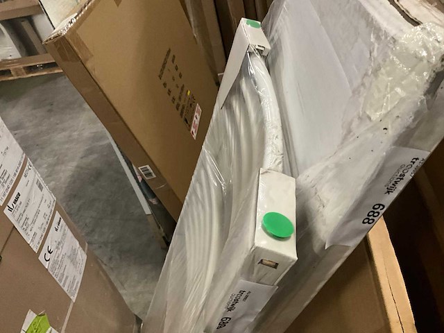 Vasco gkr designradiator 50x131,2cm - afbeelding 3 van  4