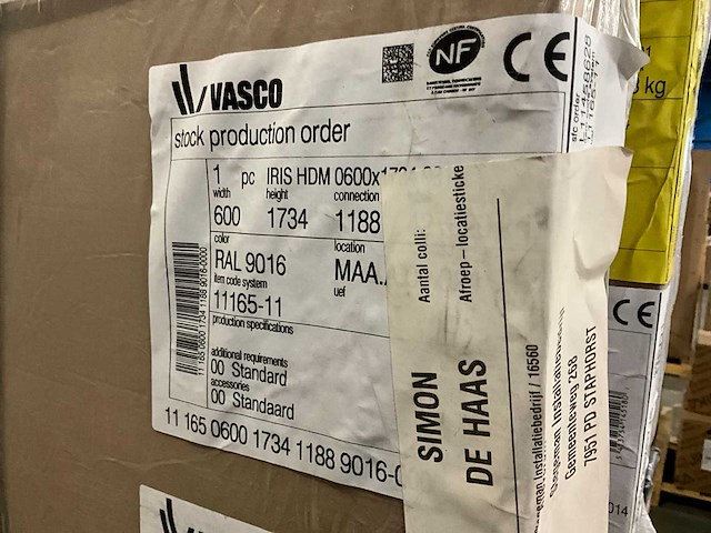 Vasco iris hdm handdoekradiator 60x173cm - afbeelding 2 van  4