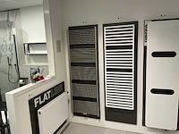 Vasco malva designradiator - afbeelding 1 van  3