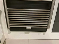 Vasco malva designradiator - afbeelding 2 van  3
