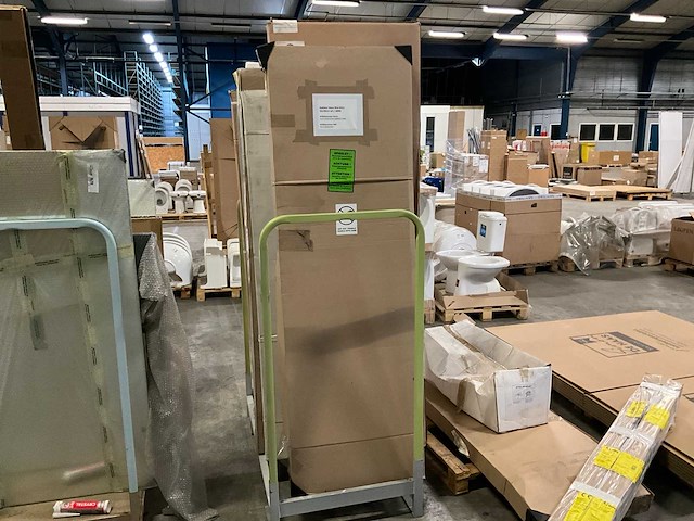 Vasco niva n1l1 handdoekradiator 52x182cm - afbeelding 3 van  3