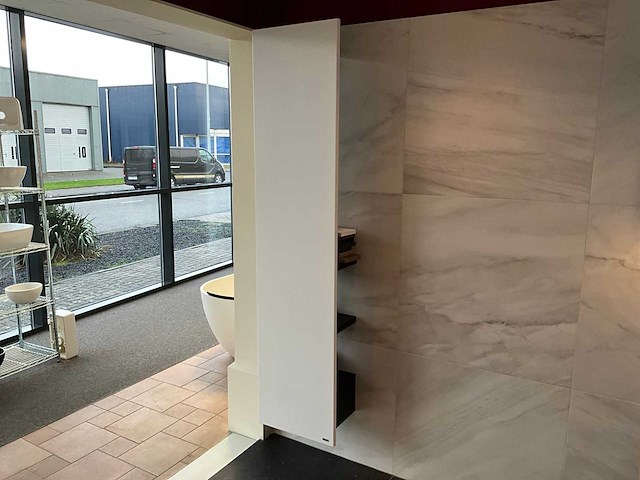 Vasco niva n1l1 verticale radiator - afbeelding 1 van  6