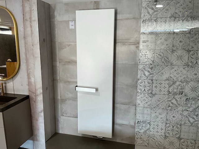Vasco niva soft verticale designradiator - afbeelding 1 van  6