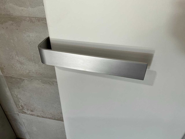 Vasco niva soft verticale designradiator - afbeelding 5 van  6