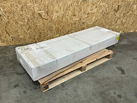 Vasco paneelradiator flatline 500 33 1600 3205w - afbeelding 1 van  5