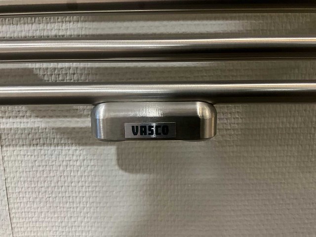 Vasco verticale designradiator - afbeelding 4 van  5