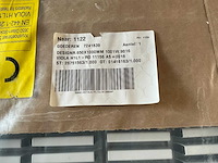 Vasco viola horizontale designradiator 650x1000mm - afbeelding 7 van  8