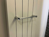 Vasco zaros verticaal designradiator - afbeelding 2 van  5