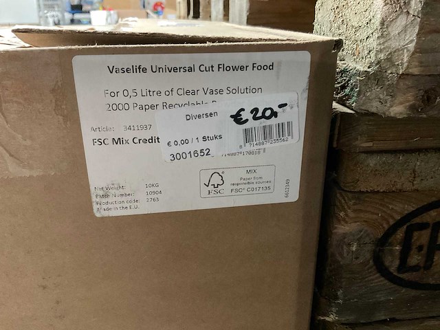 Vaseline universal cut flower food bloemvoeding in zakjes (4x) - afbeelding 4 van  7