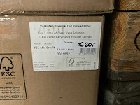 Vaseline universal cut flower food bloemvoeding in zakjes (4x) - afbeelding 6 van  7