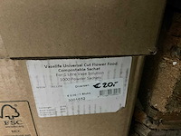 Vaseline universal cut flower food bloemvoeding in zakjes (4x) - afbeelding 7 van  7