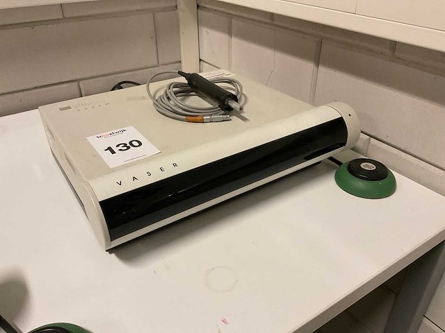 Vaser liposuctie apparatuur - afbeelding 1 van  4