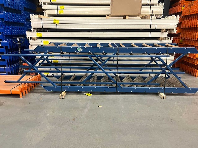Vaste trap 3550x890mm (2x) - afbeelding 2 van  9