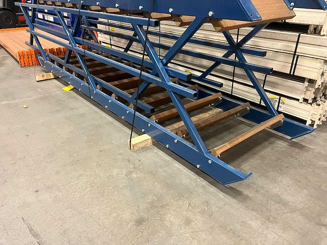 Vaste trap 3550x890mm (2x) - afbeelding 7 van  9