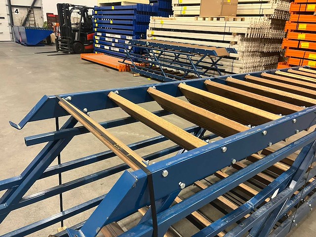 Vaste trap 3550x890mm (2x) - afbeelding 8 van  10