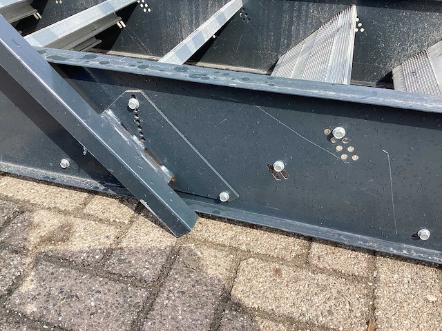 Vaste trap 360x78cm - afbeelding 5 van  6