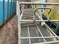 Vaste trap en bordessen - afbeelding 3 van  5