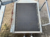 Vaste trap met bordes - afbeelding 6 van  6