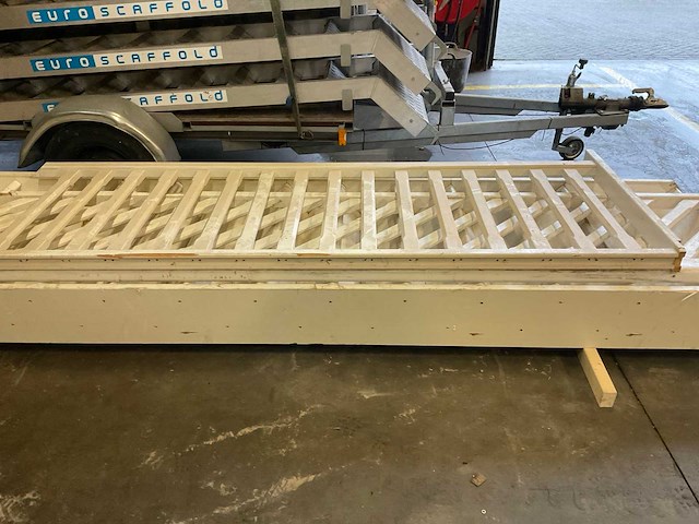 Vaste trap - afbeelding 3 van  5