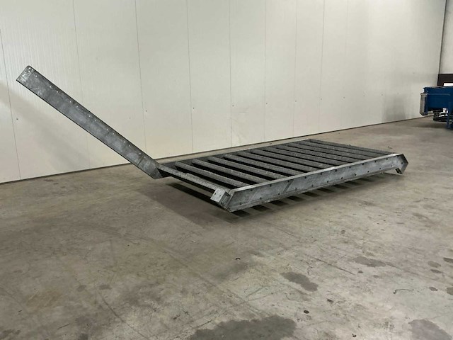 Vaste trap - afbeelding 4 van  8
