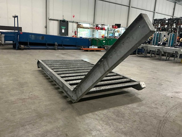 Vaste trap - afbeelding 6 van  8