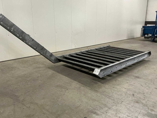 Vaste trap - afbeelding 1 van  6