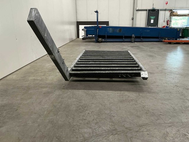 Vaste trap - afbeelding 2 van  6
