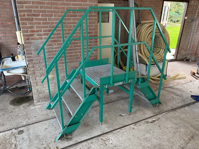 Vaste trap - afbeelding 1 van  6