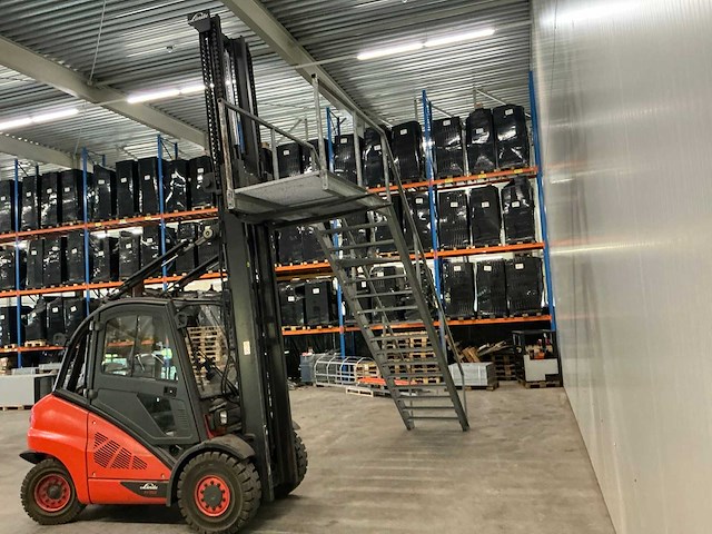 Vaste trap - afbeelding 10 van  10